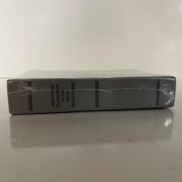 New World Translation of the Holy Scriptures Silver Soft Cover Sealed - Picture 3 of 8